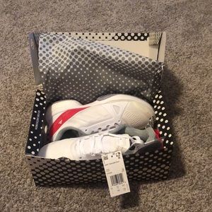 BRAND NEW Adidas Stella McCartney Barricade Boost